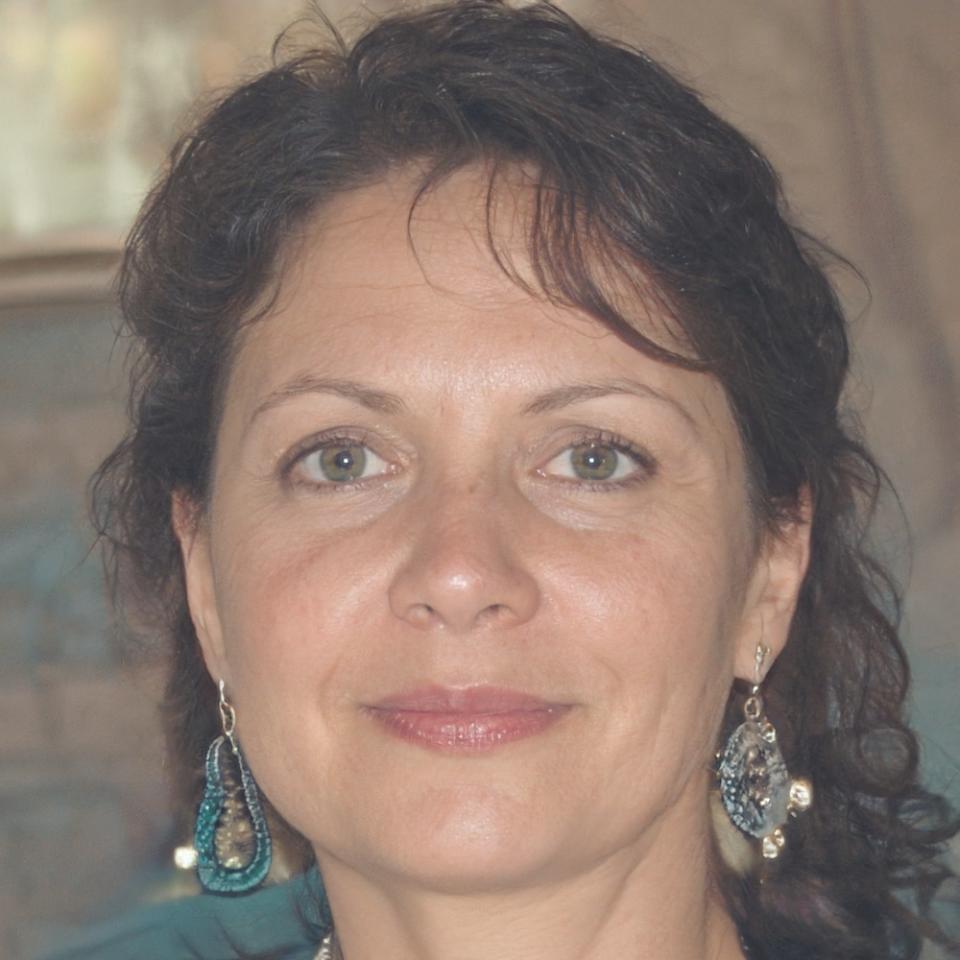Ana Rodríguez - Instructora